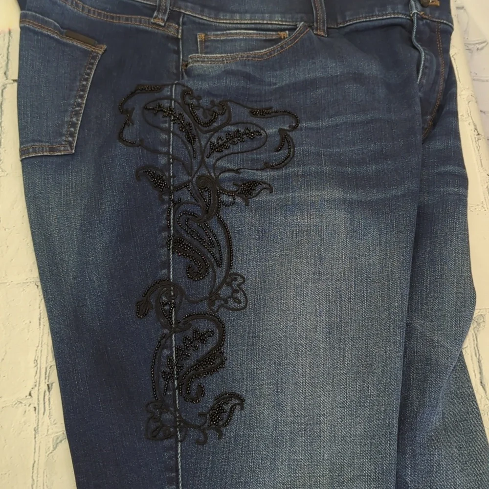 WHBM THE SKINNY Women's Blue With Black Embelishment Jeans Size 16W
